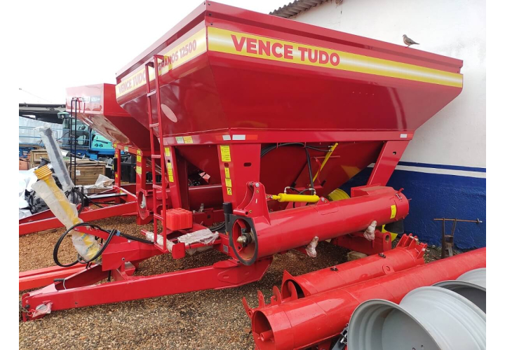Vence Tudo - Carreta Granos 12500 Vence Tudo - Carreta Granos 12500